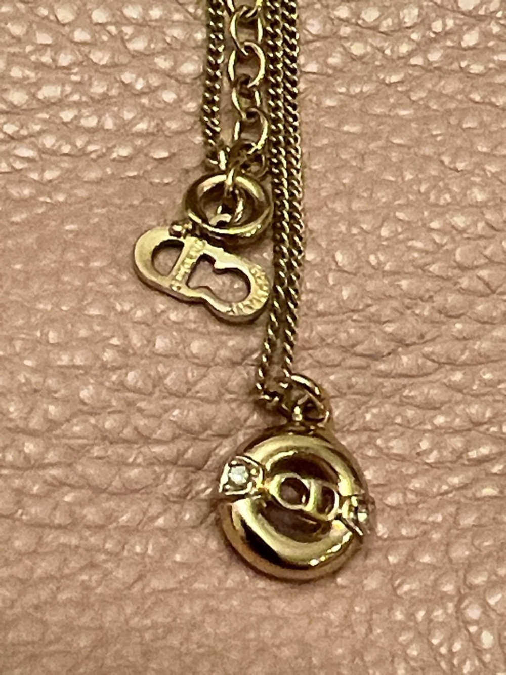 Christian Dior 17 inche